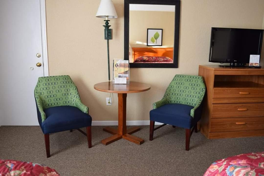 Mountain Aire Inn Sevierville - Pigeon Forge エクステリア 写真